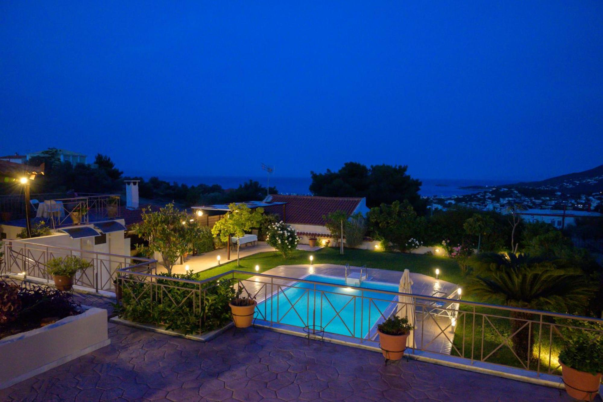 Artemis Riviera Villa Exterior photo