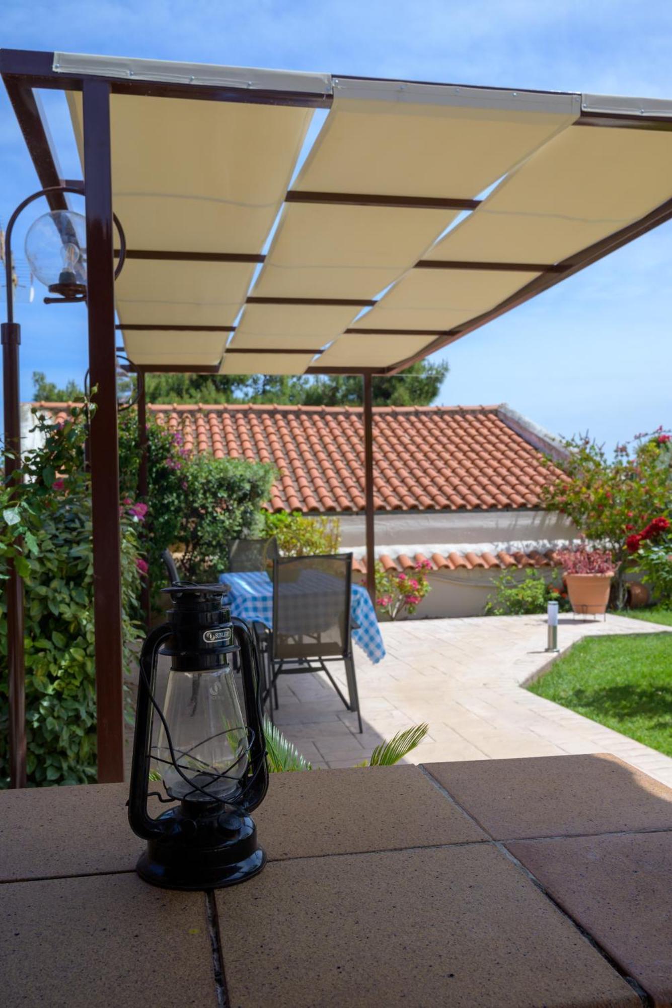 Artemis Riviera Villa Exterior photo