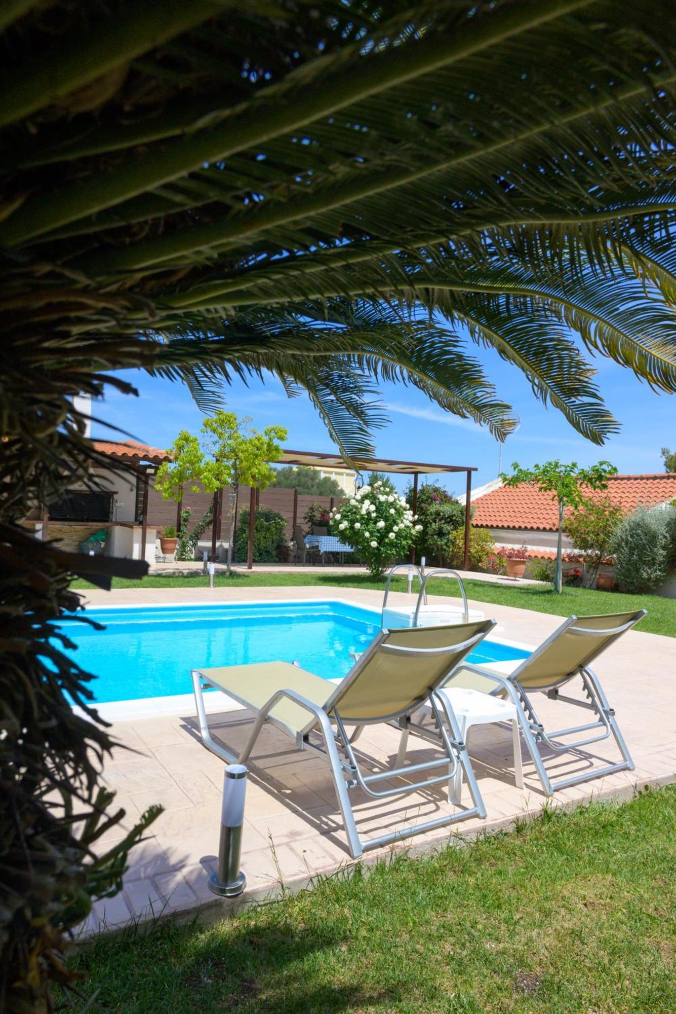 Artemis Riviera Villa Exterior photo